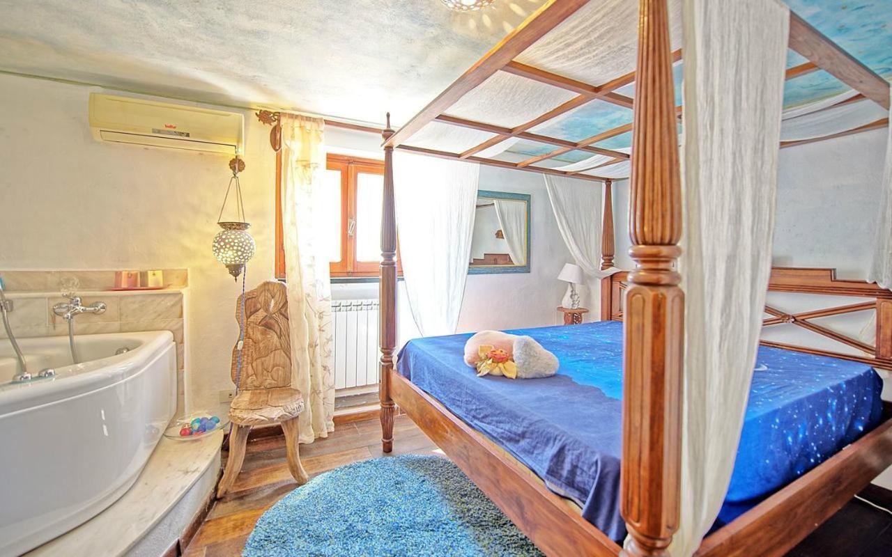 La Casa Fra Gli Ulivi Luxury Apartments With Pool Near Cinque Terre And Tuscany 몬테 마르첼로 외부 사진