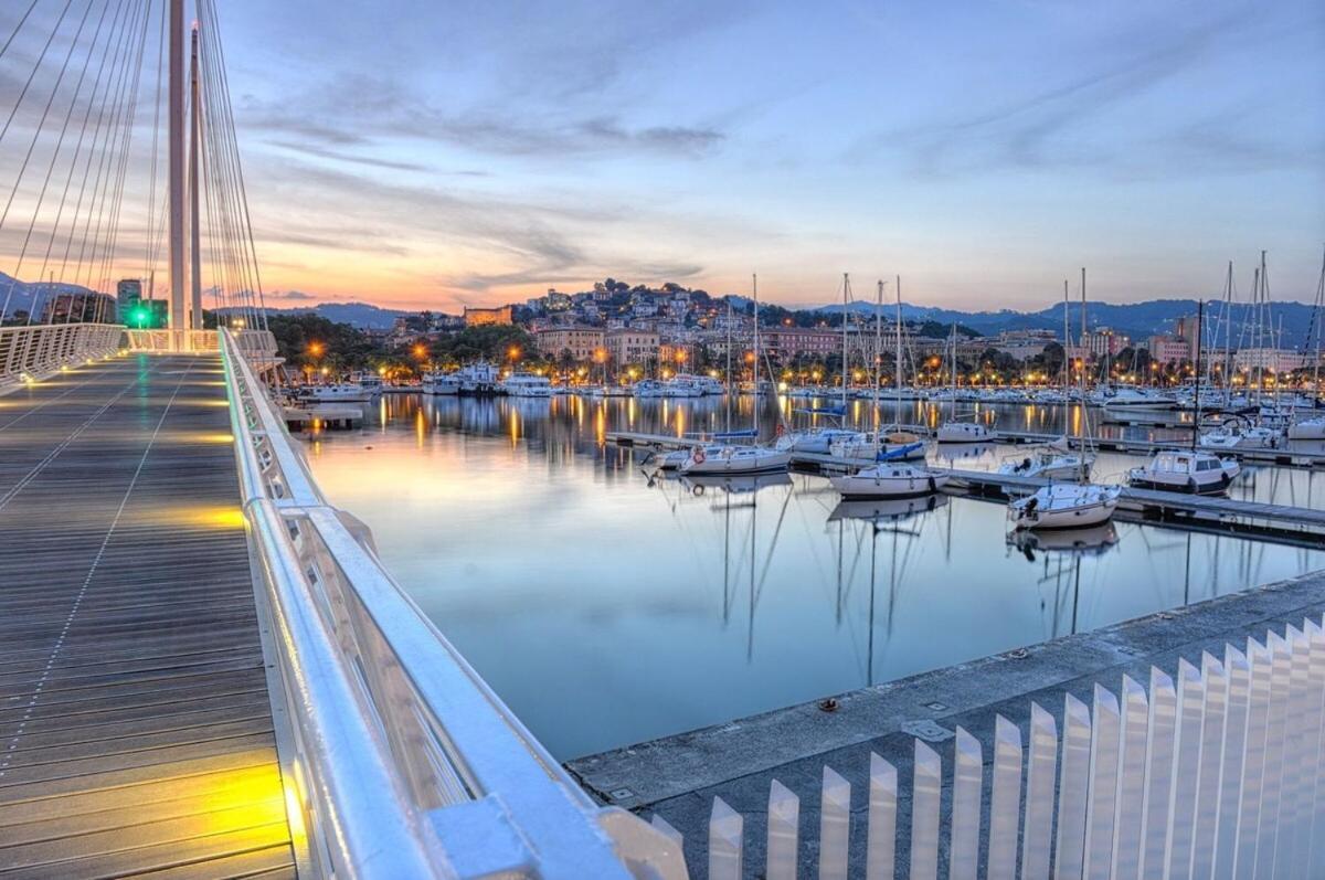 La Casa Fra Gli Ulivi Luxury Apartments With Pool Near Cinque Terre And Tuscany 몬테 마르첼로 외부 사진